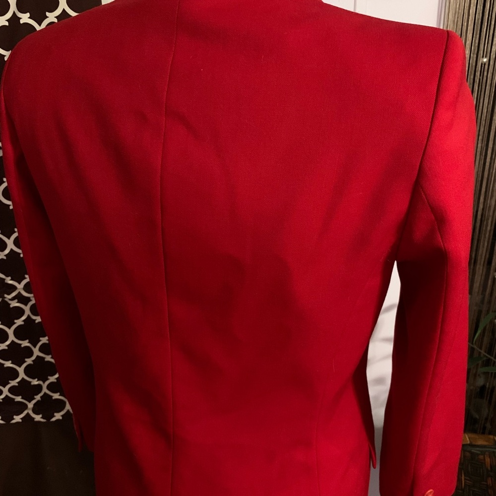 Red suit jacket - Picture 4 of 5